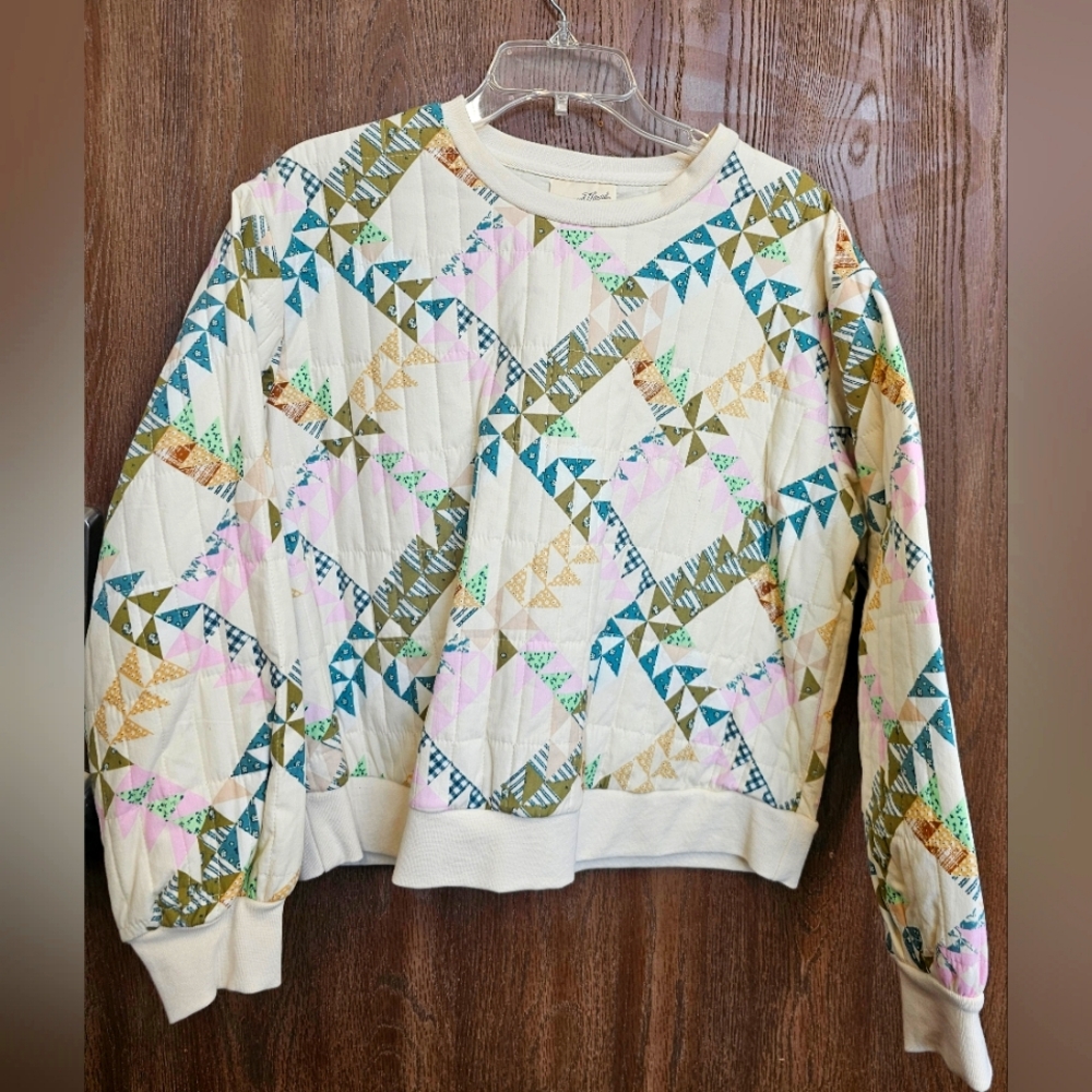 Universal Thread Multicolor Geometric Crew Neck Sweater